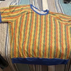 Women’s Lularoe short sleeve 4th of July sweatshirt.